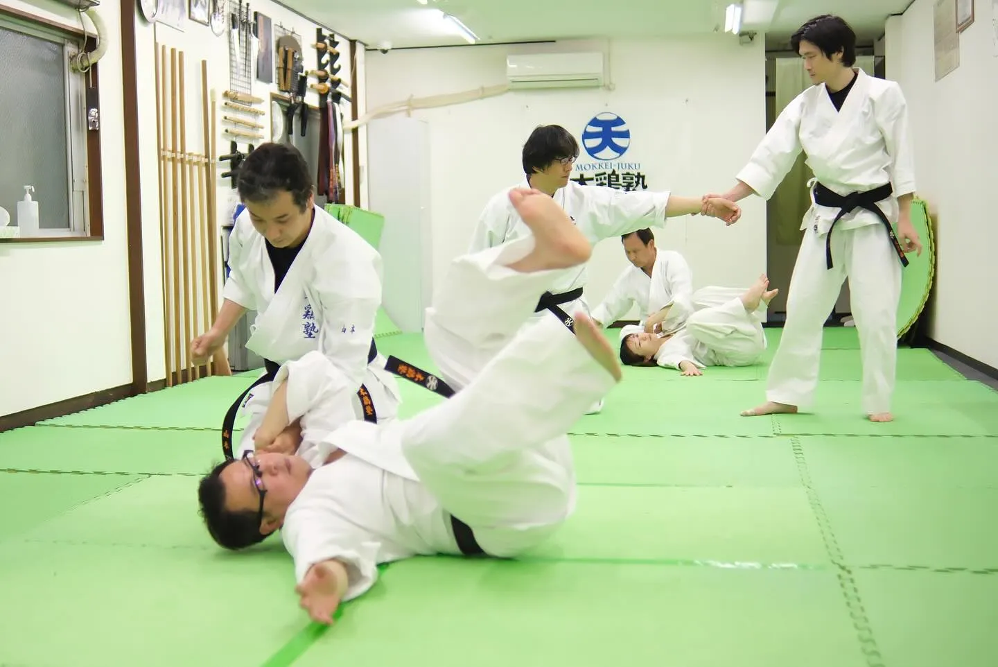 気候もあたたかくなってきました！最近は高校生の体験・入会も続...