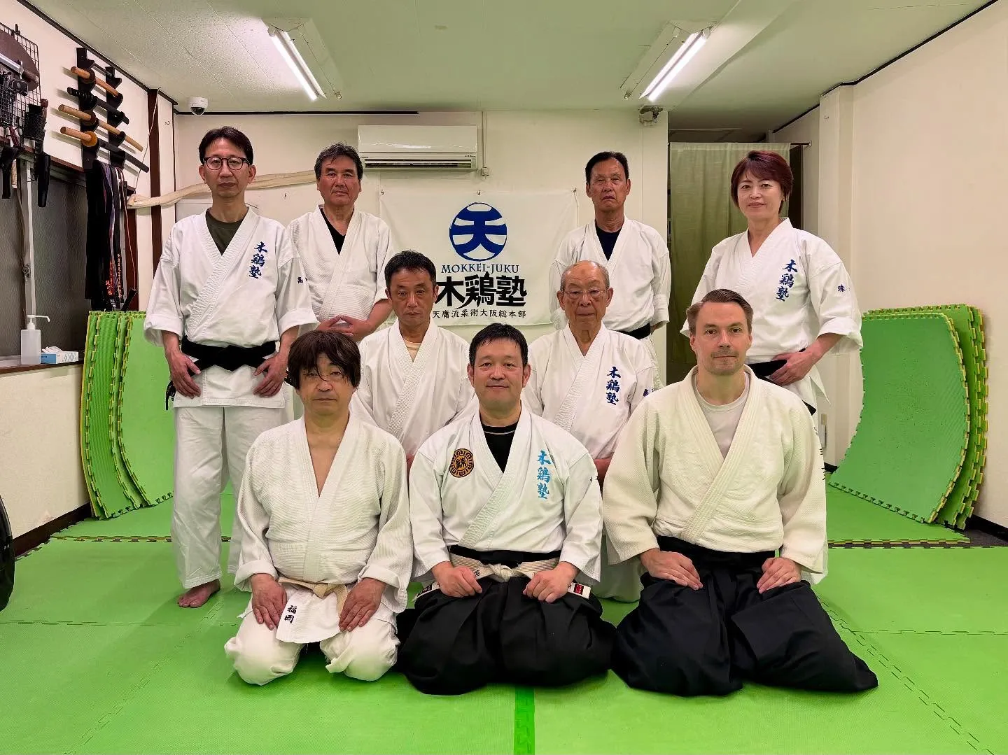 大東流合気柔術琢磨会の福岡愼輔先生とフィンランドのヨーナスさ...