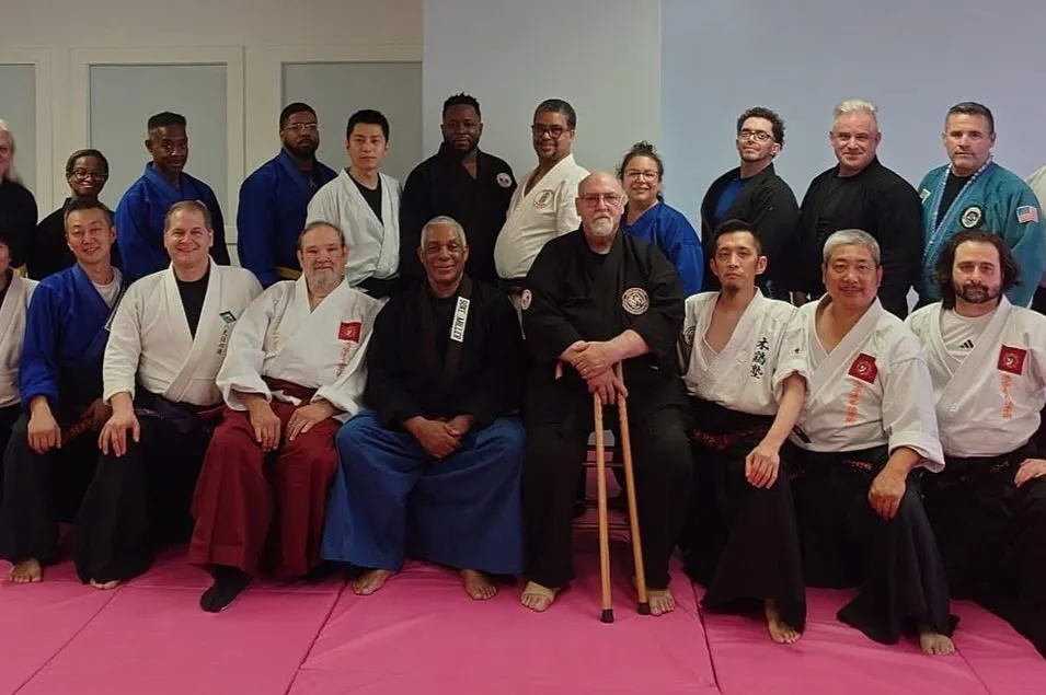 友好団体である泰山流柔術ニュージャージー大会に、天庸流柔術東...