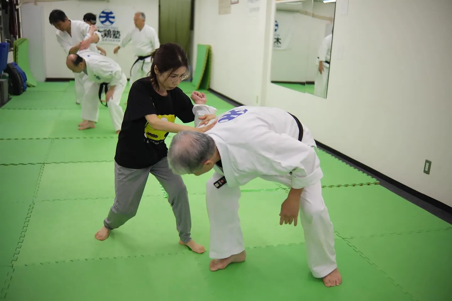 今日は合宿でも取り組んだ「逮捕術」の稽古 をおさらいしました...