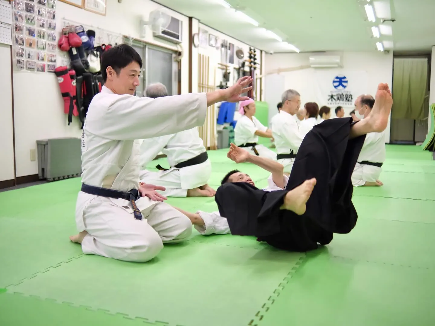 2025年の稽古納めに、昨年に続きSDF格闘術の渡邊勝紀先生...