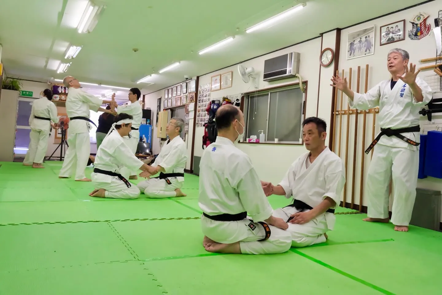 造幣局桜の通り抜けもあり、天満橋駅から道場までの道がにぎやか...