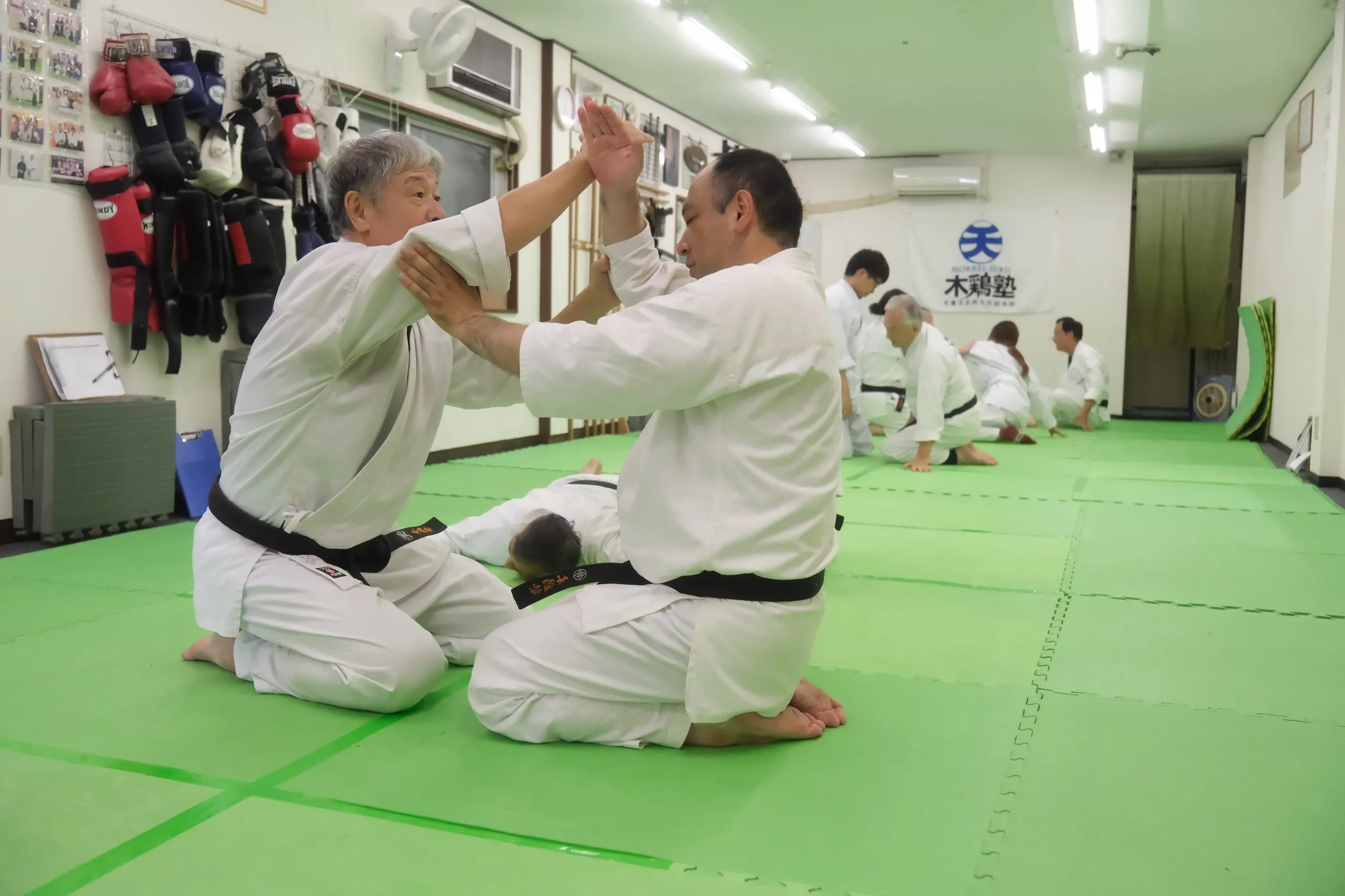 今回は「型」の稽古について紹介します。